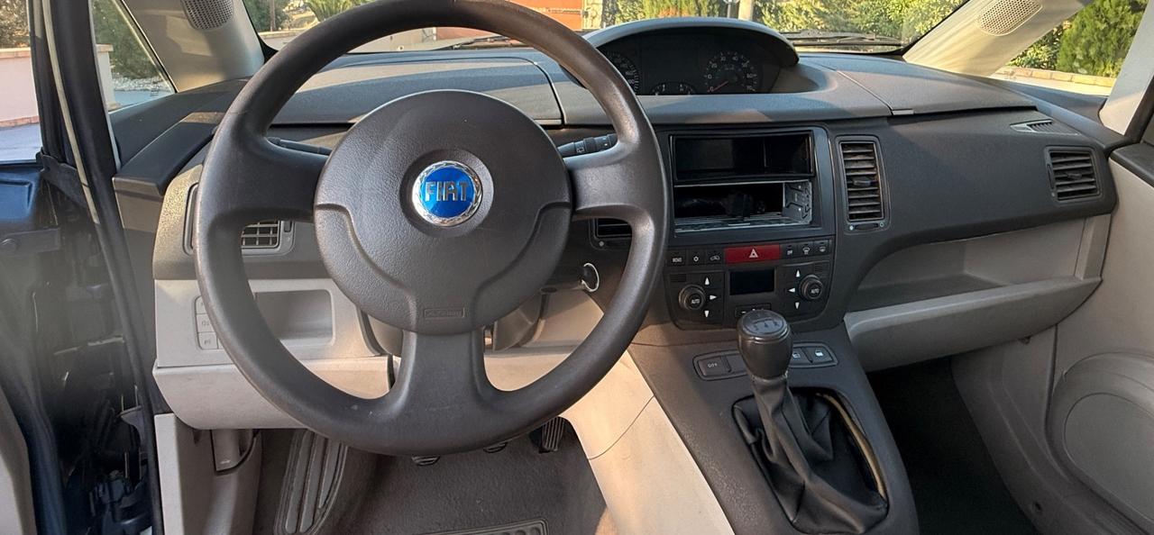 Fiat Idea 1.9 Multijet Emotion