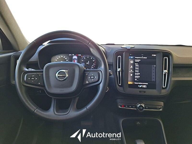 Volvo XC40 T2 129 CV Automatico Core N1 Autocarro