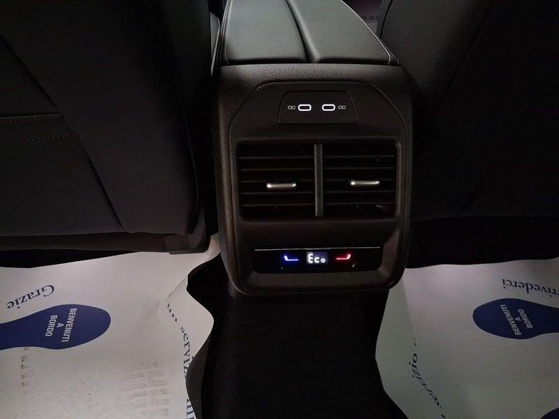 Volkswagen Passat Variant 1.5 TSI eHybrid Business DSG