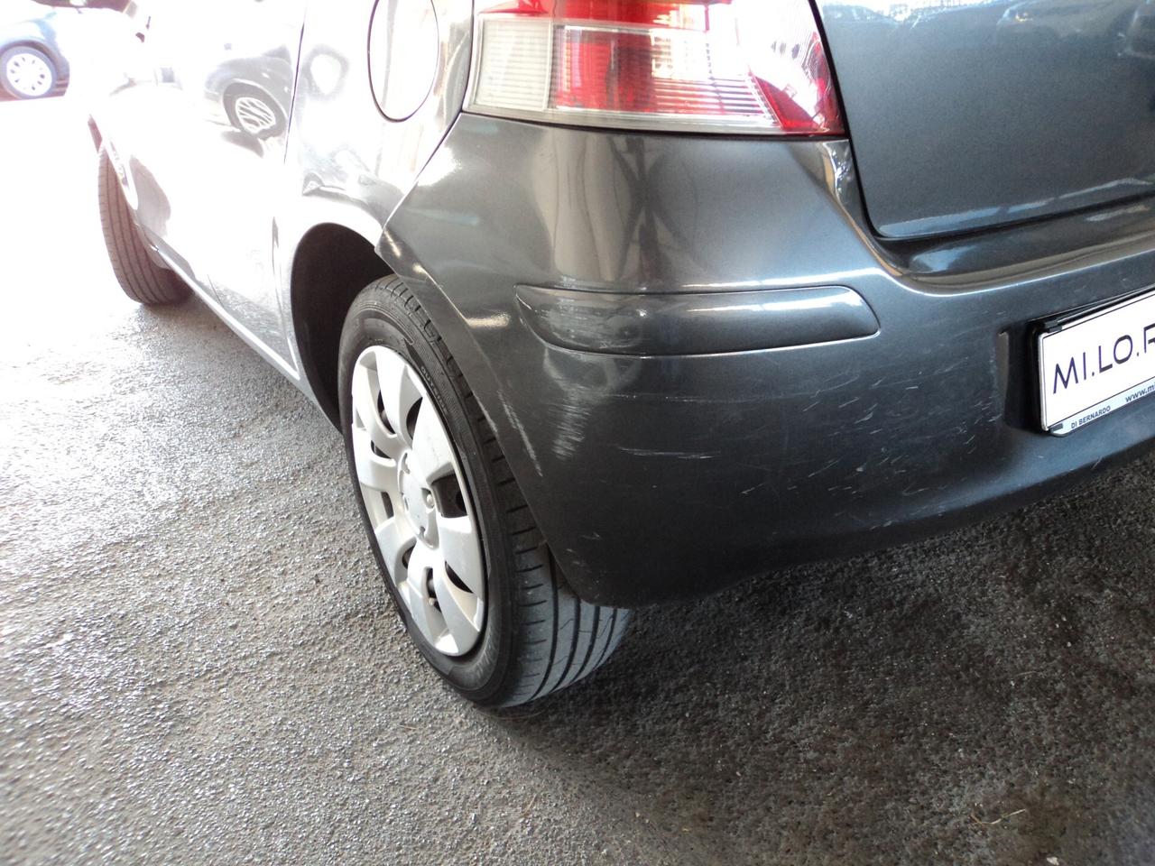 Toyota Yaris 1.4 D-4D 5 porte