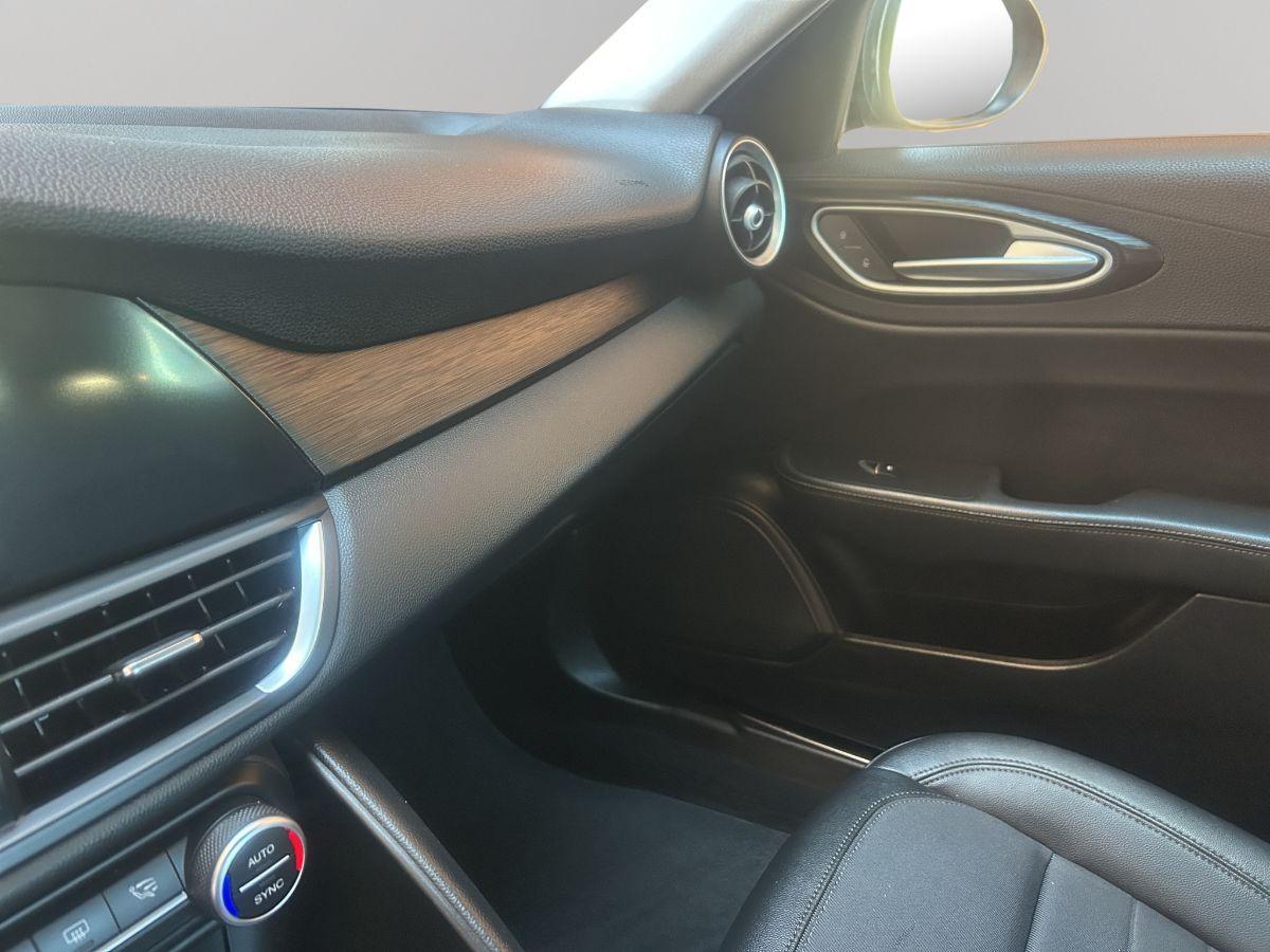 ALFA ROMEO - Giulia - 2.2 Turbodiesel 150 CV AT8 EXECUTIVE