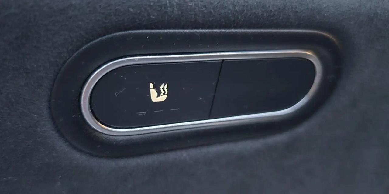 Mercedes-benz A 180 d Premium AMG 116cv Auto Night Edition