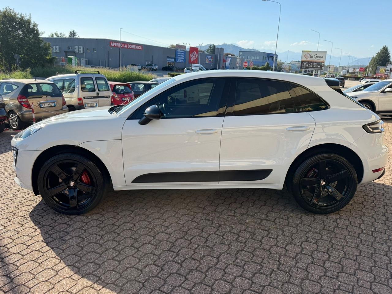 PORSCHE MACAN 2.0 BENZINA