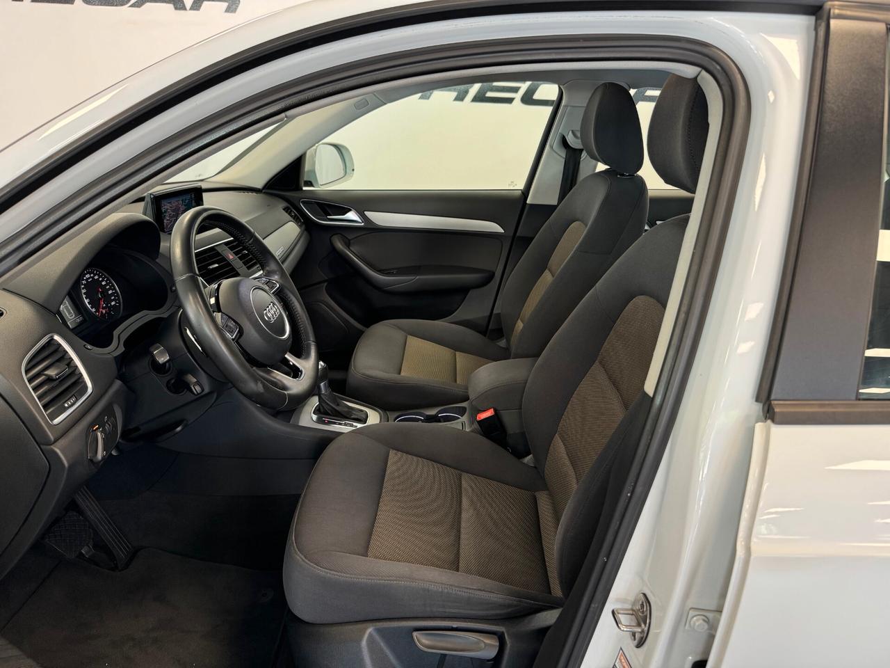 Audi Q3 2.0 TDI quattro S tronic TETTO XENON NAVI