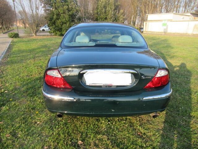Jaguar S-Type 3.0 V6 Executive (ASI Bollo 156 euro)