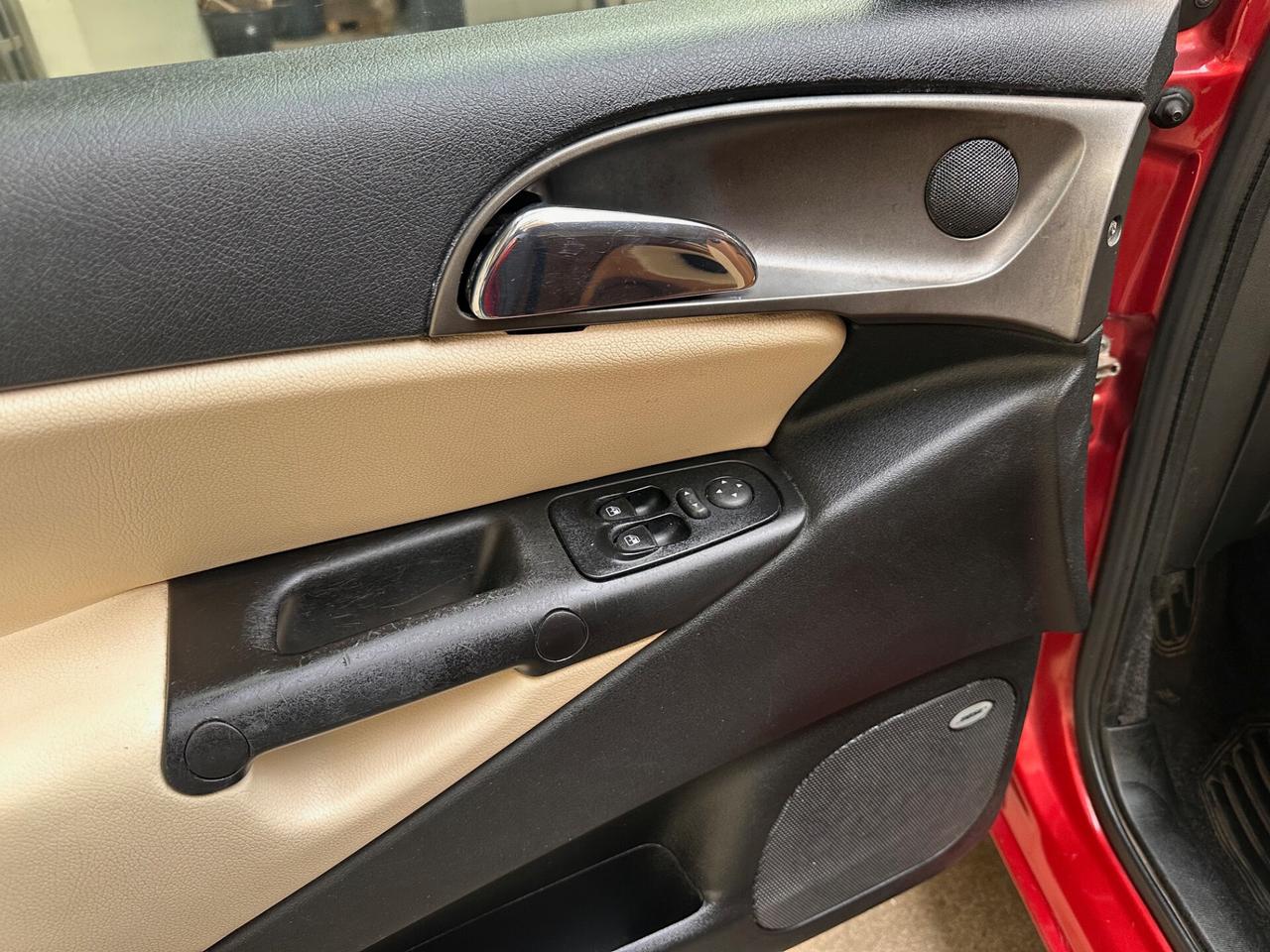 Lancia Ypsilon 1.3 Multijet PELLE - Bose