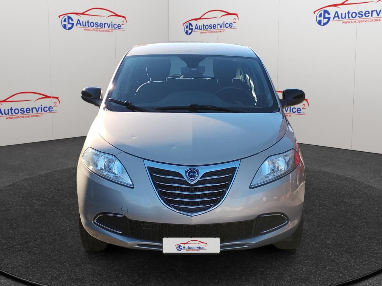Lancia Ypsilon 5 Porte Ypsilon 0.9 t.air Gold ecochic metano 80cv