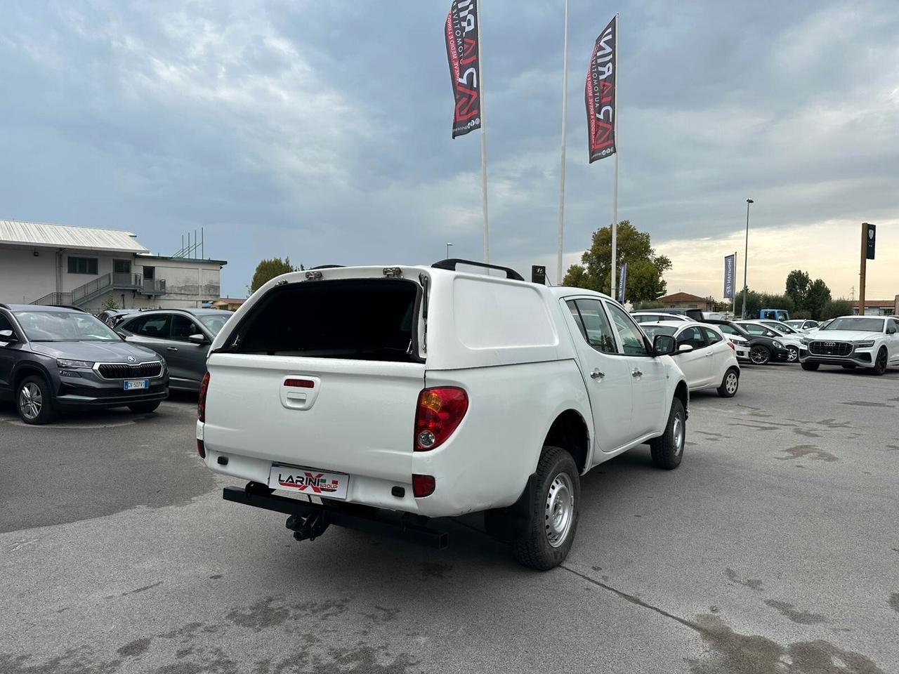 Mitsubishi L200 2.4 DI-D/154CV Double Cab Inform