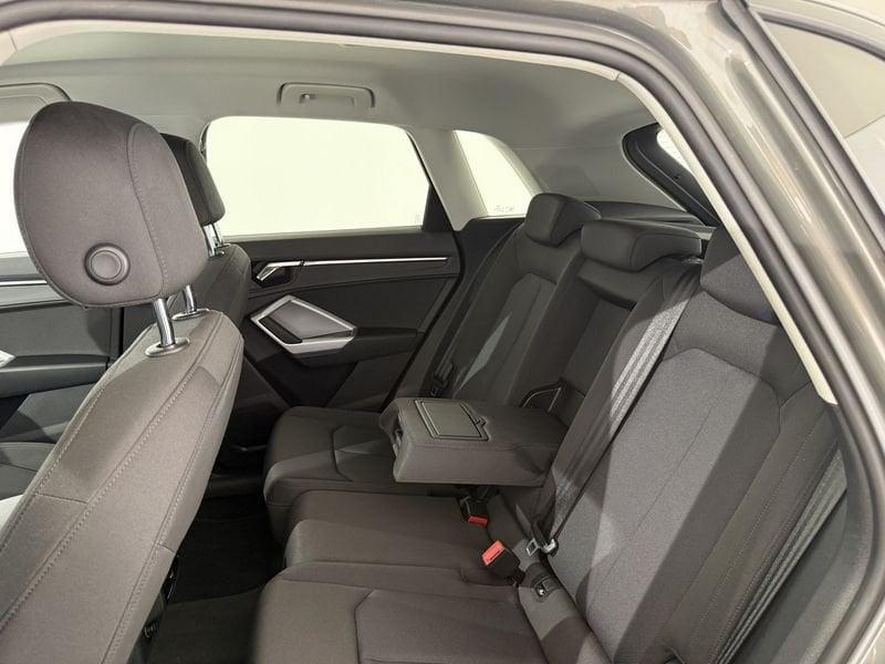 Audi Q3 45 TFSI e S tronic S Line Edition