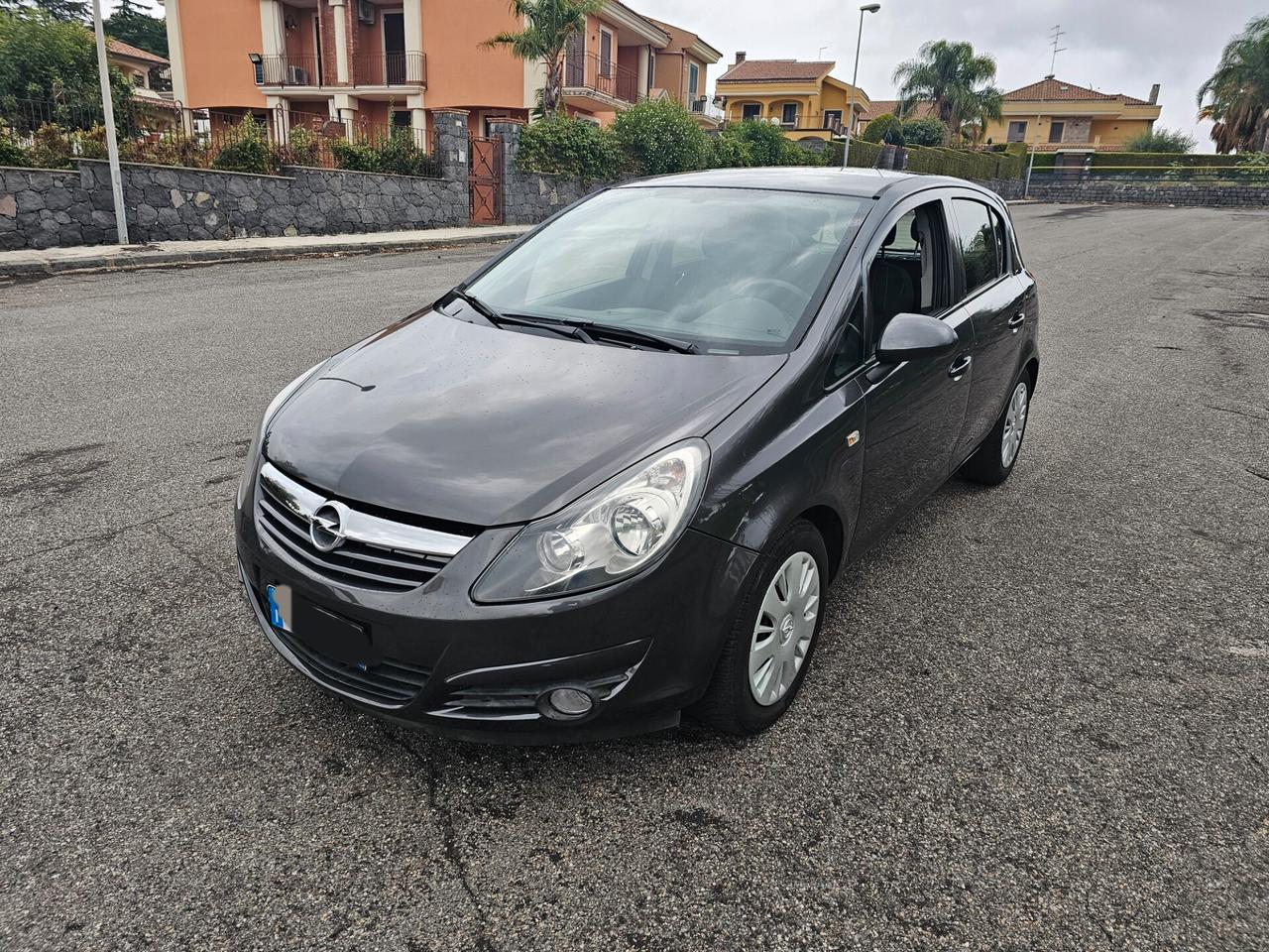 Opel Corsa 1.2 5 porte zero graffi