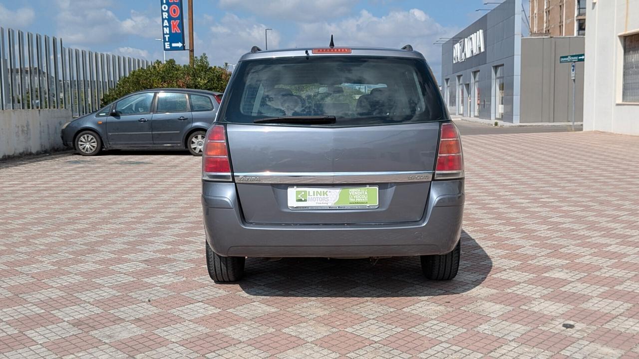 Opel Zafira 1.9 CDTI 101CV Cosmo