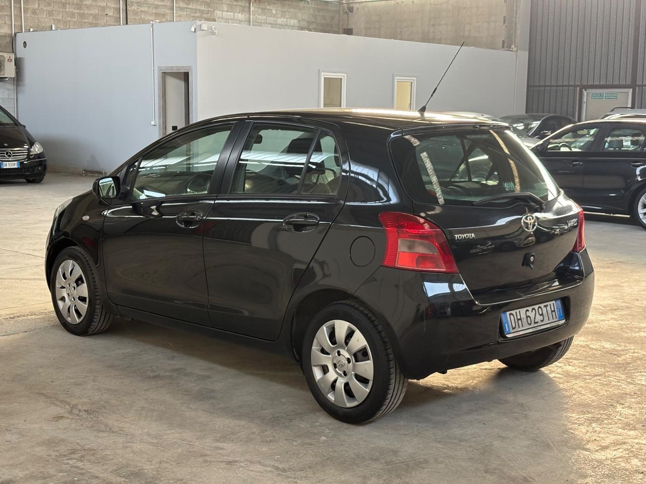 Toyota Yaris 1.3 5 porte Unico proprietario