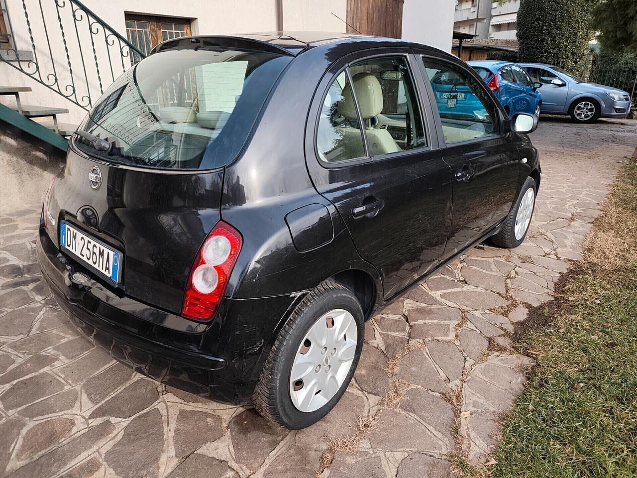 Nissan Micra 1.2 16V 5 porte Acenta