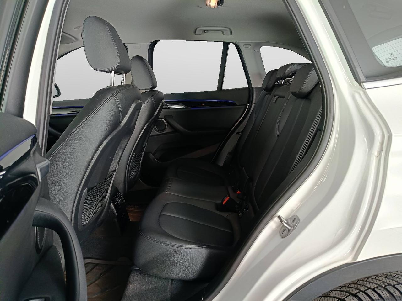 BMW X1 F48 2019 - X1 sdrive18d xLine Plus auto