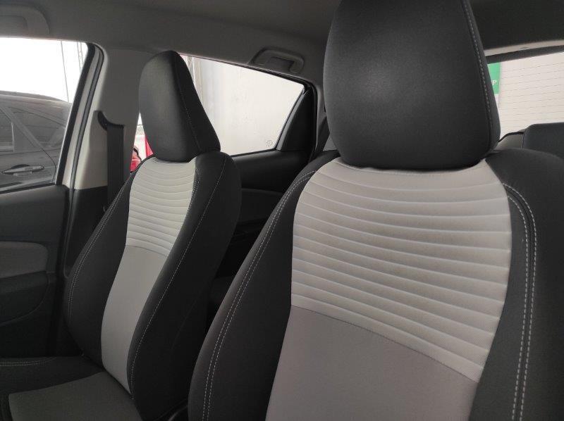 TOYOTA Yaris 3ª serie - Yaris 1.5 Hybrid 5 porte Business