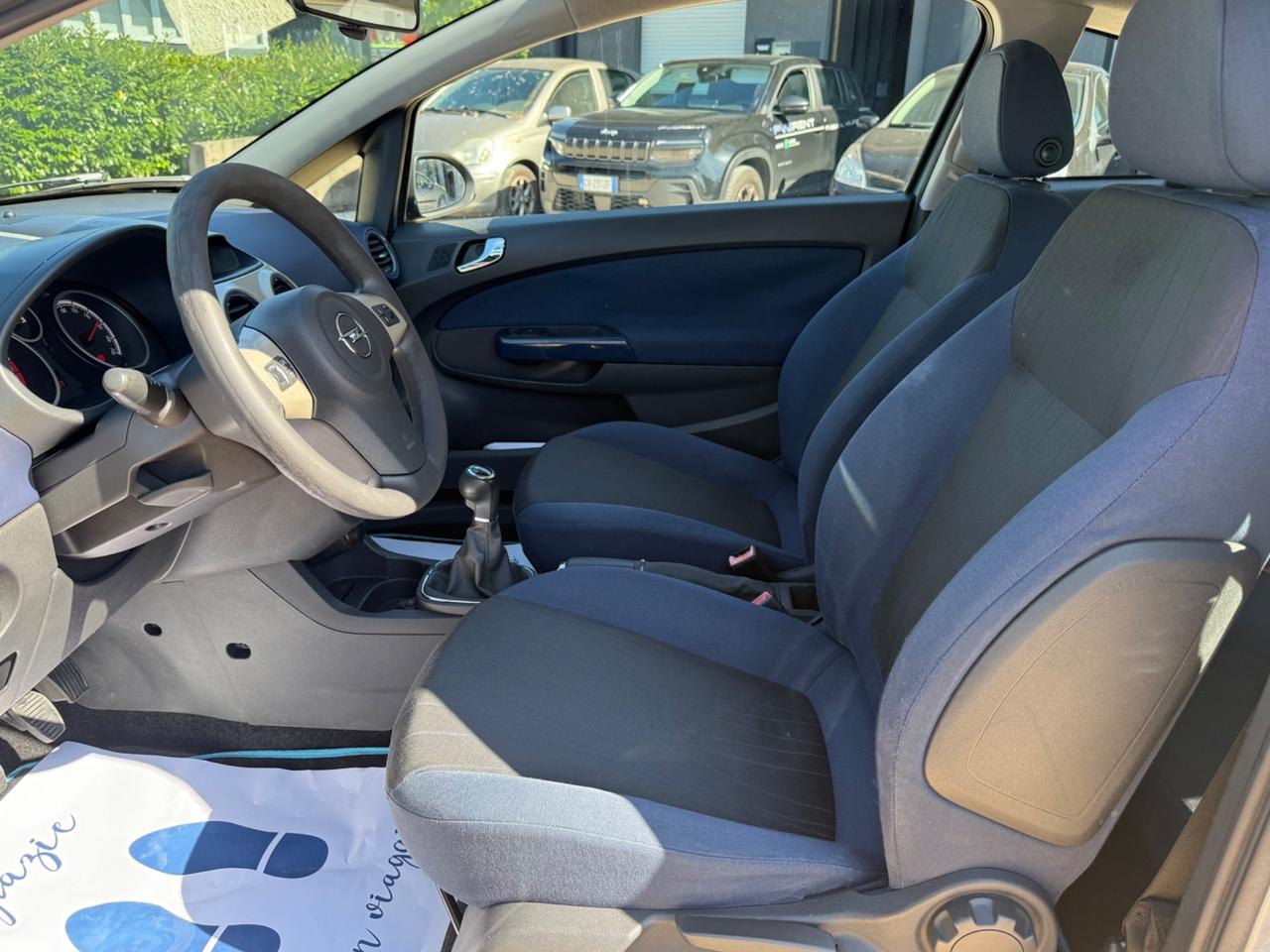 Opel Corsa 1.2 3 porte Enjoy