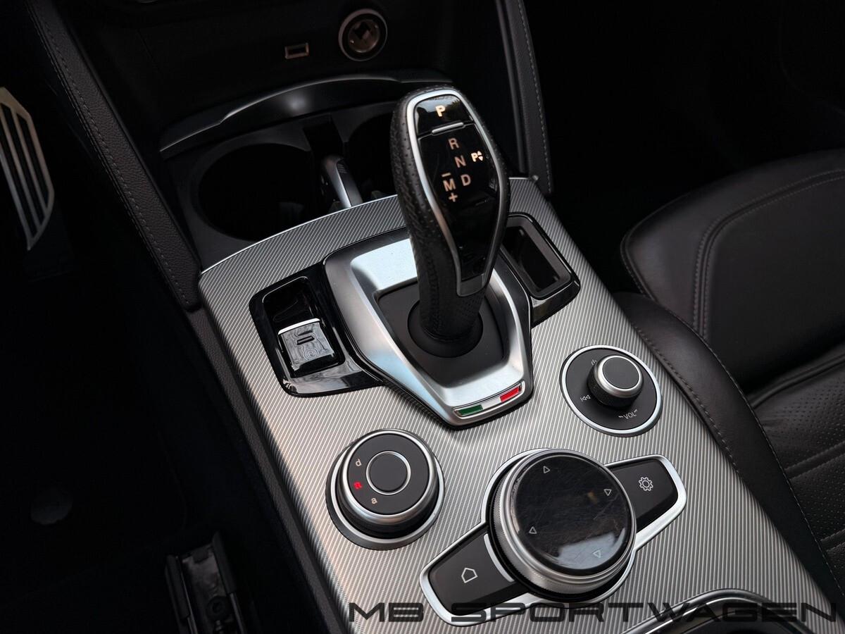 ALFA ROMEO STELVIO 2.2 210 CV AT8 Q4 VELOCE