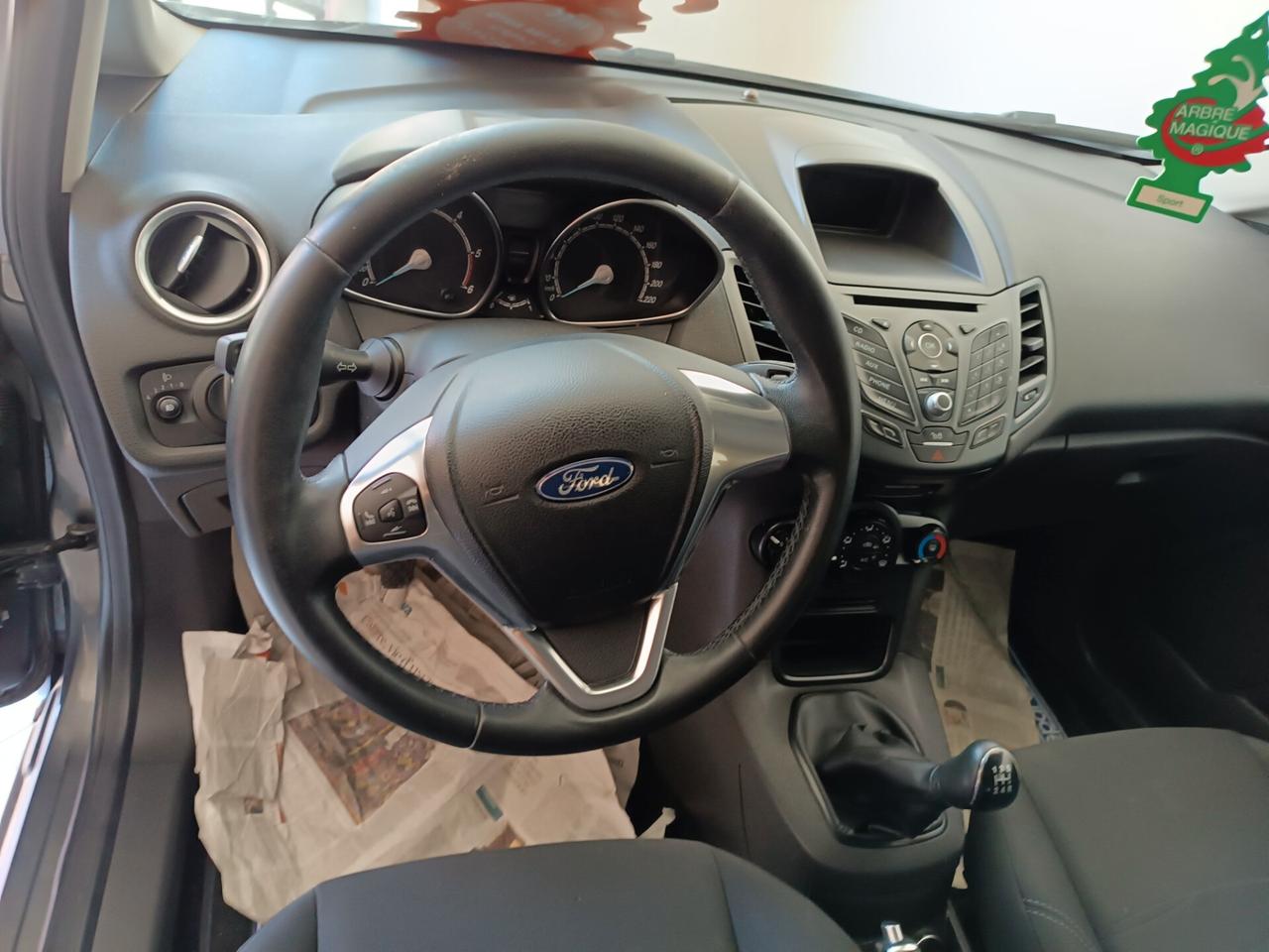 Ford Fiesta 1.5 TDCi 75CV 5 porte TITANIUM