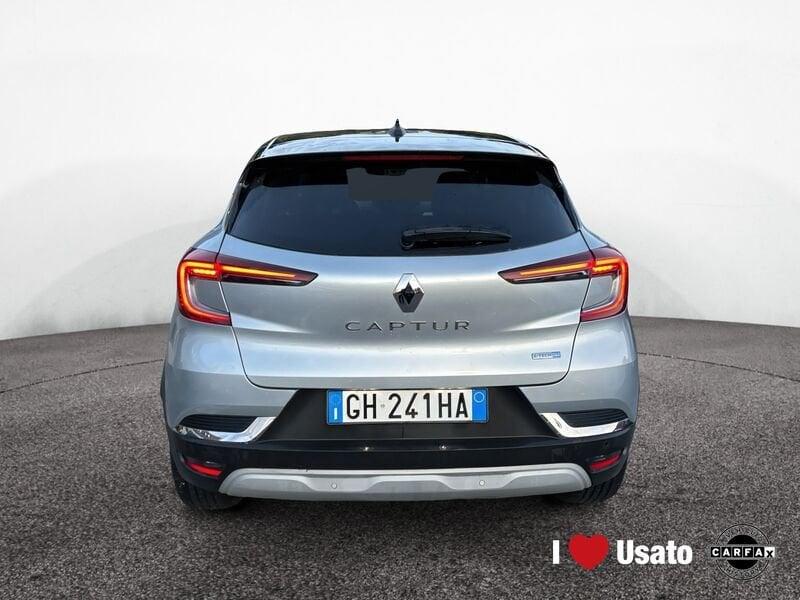 Renault Captur II 2019 1.6 E-Tech phev Intens 160cv auto my21