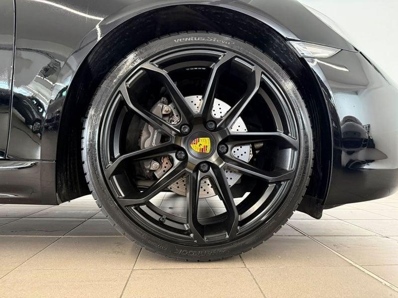 Porsche 718 Cayman
