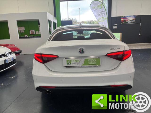 ALFA ROMEO Giulia 2.2 Turbodiesel 160 CV AT8 KM CERT, PELLE, LED.