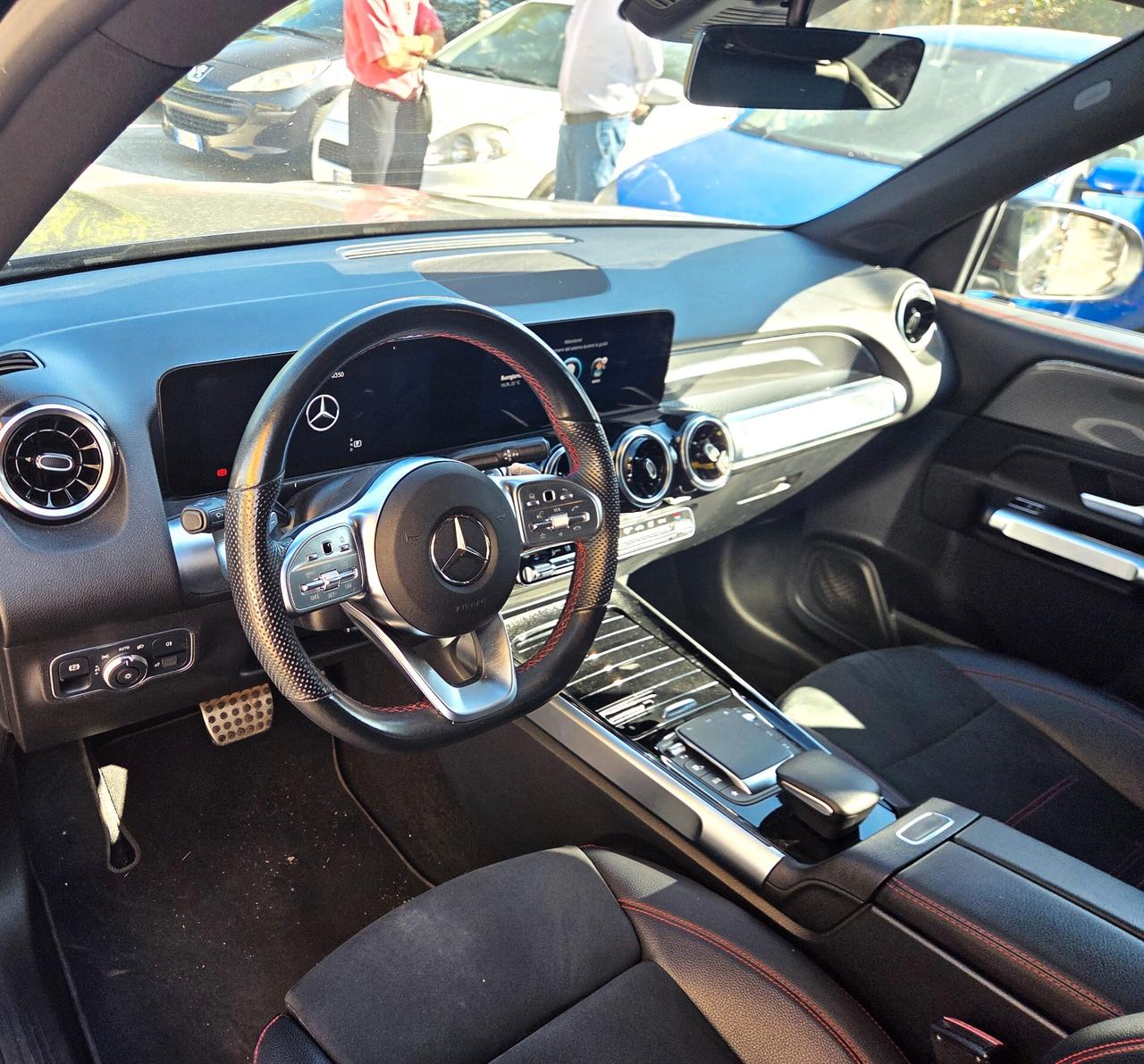 MERCEDES GLB 200 FULL TAGLIANDATA BEN TENUTA KM 70000 GARANZIA