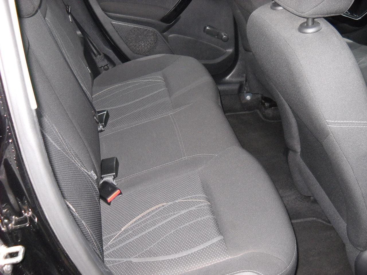 Peugeot 208 1.4 HDi 68 CV 5 porte Active