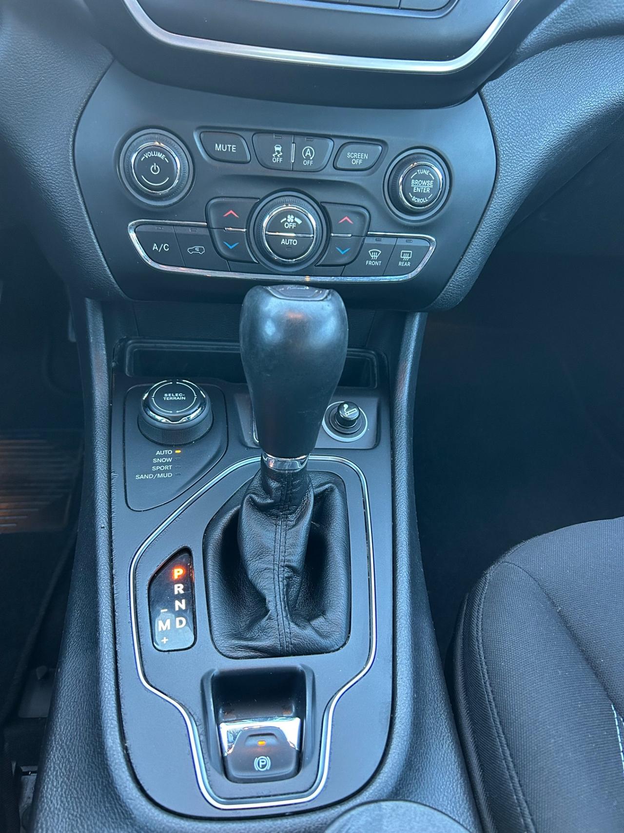 Jeep Cherokee 2.2 Mjt AWD 194cv Overland - 11/2019