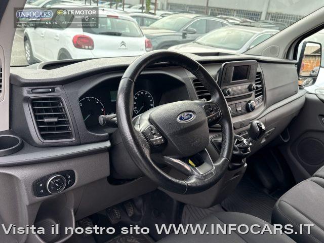 FORD Tourneo Custom 320 2.0 EcoBlue 9 posti Combi Trend + IVA
