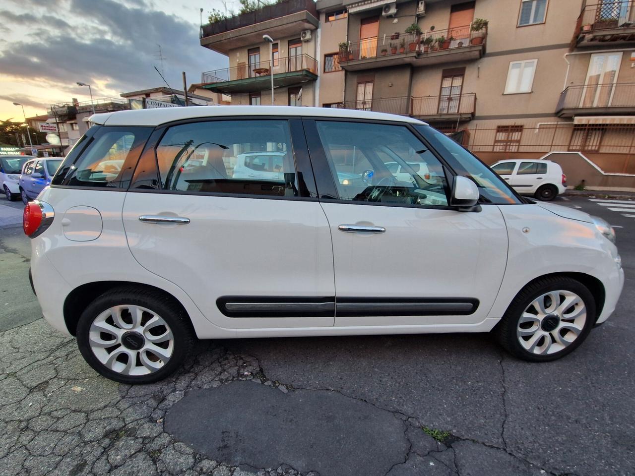 Fiat 500L 1.3 Multijet 85 CV Dualogic Lounge