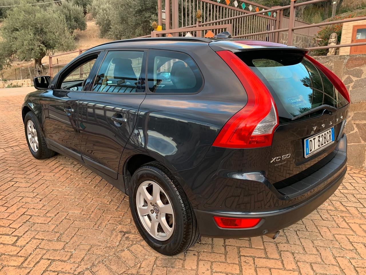 Volvo XC 60 2.4 D Summum