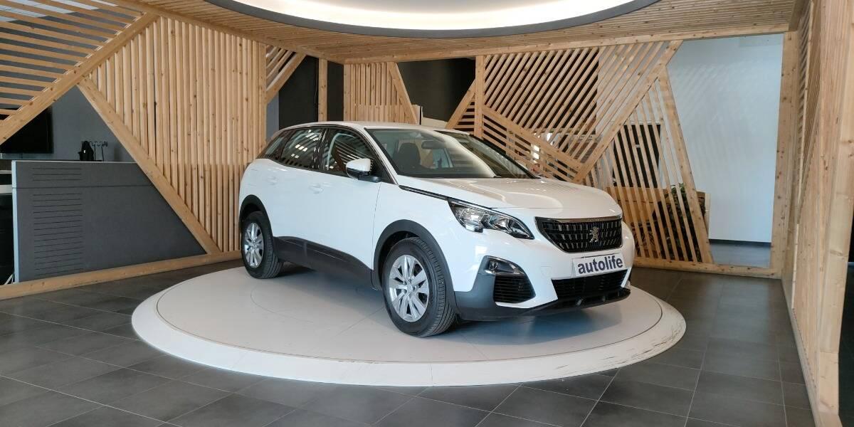 Peugeot 3008 1.6 bluehdi Business s&s 120cv