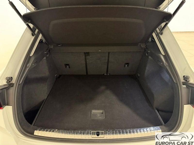 Audi Q3 2.0 35 TDI S Tronic Business Advanced