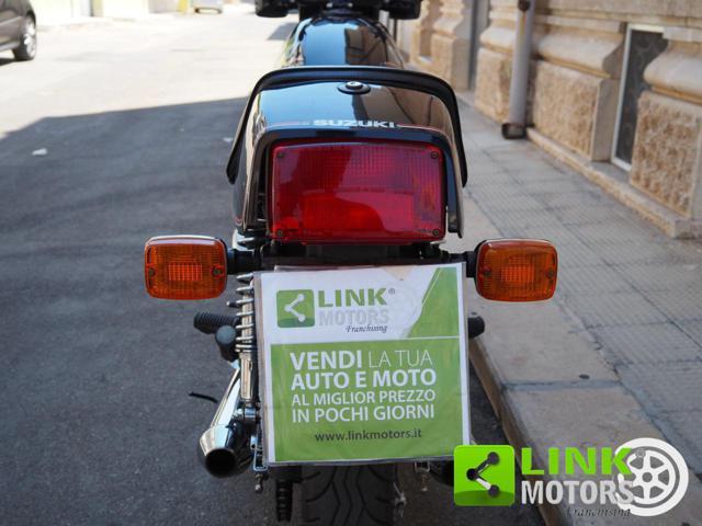 SUZUKI GSX 400 F *Iscritta ASI*