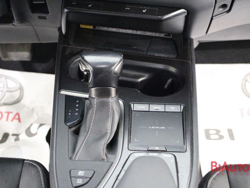 Lexus UX Hybrid Midnight