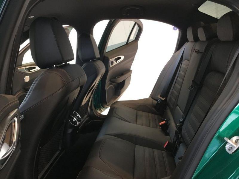 Alfa Romeo Giulia Giulia 2.2 Turbodiesel 210 CV AT8 AWD Q4 Intensa