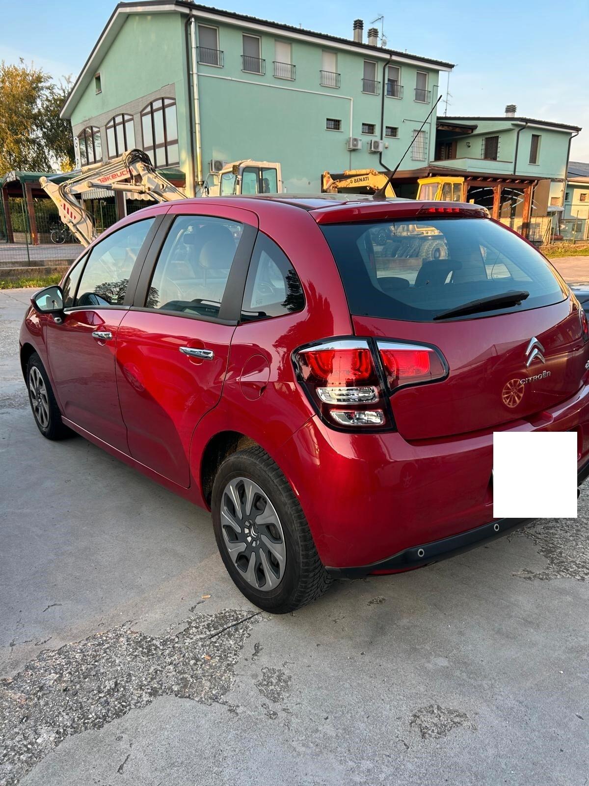 Citroen C3 1.0 VTi 68 Attraction OK neo patentati