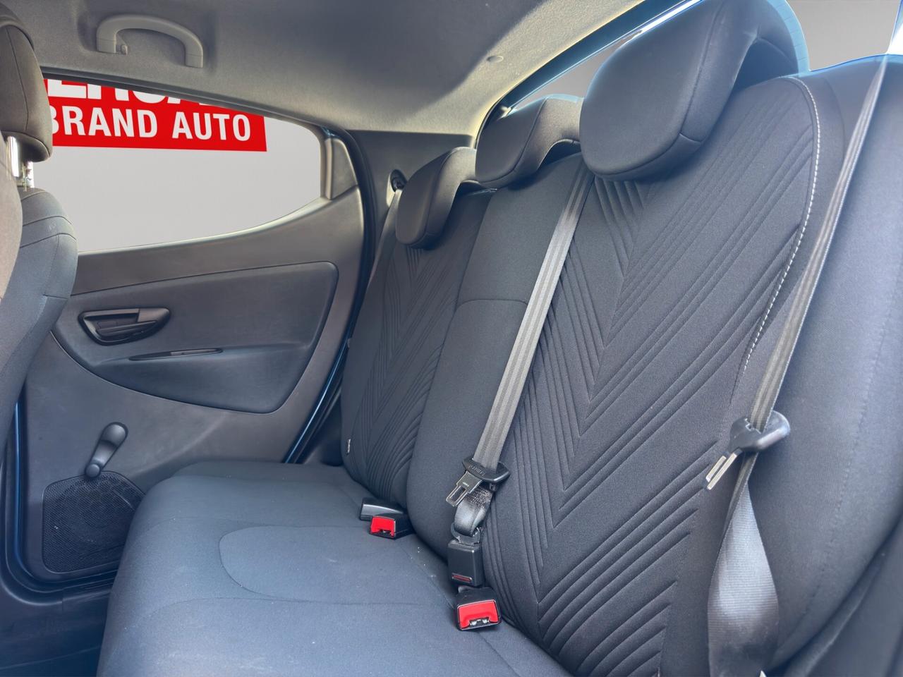 Lancia Ypsilon 1.0 FireFly 5 porte S&S Hybrid Ecochic Gold