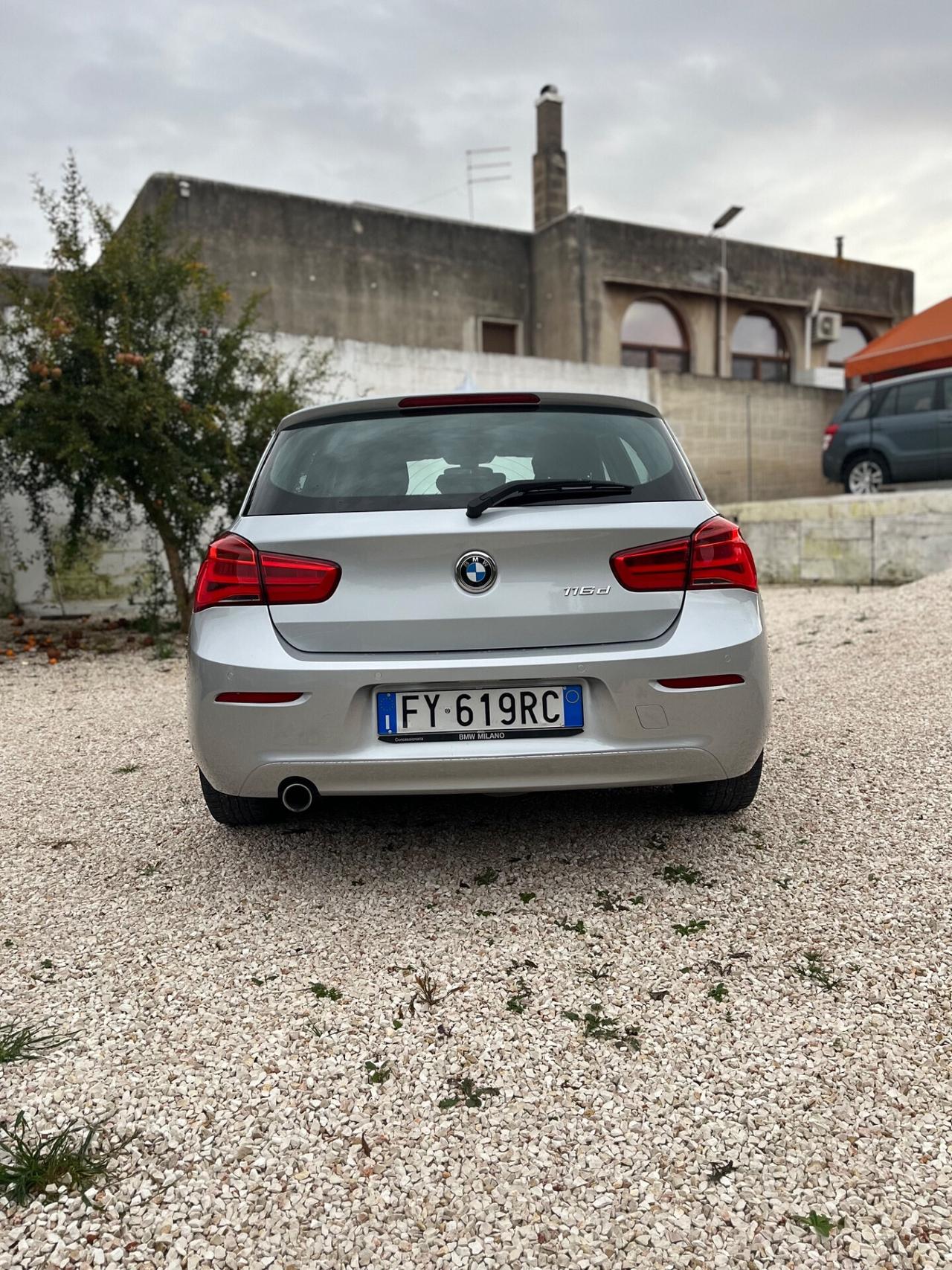 Bmw 116d 5p. Advantage