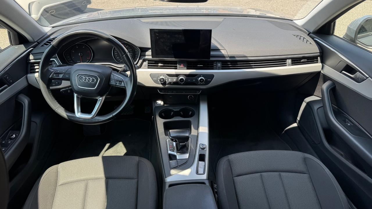 Audi A4 Avant 35 TDI/163 CV S tronic Business Advanced