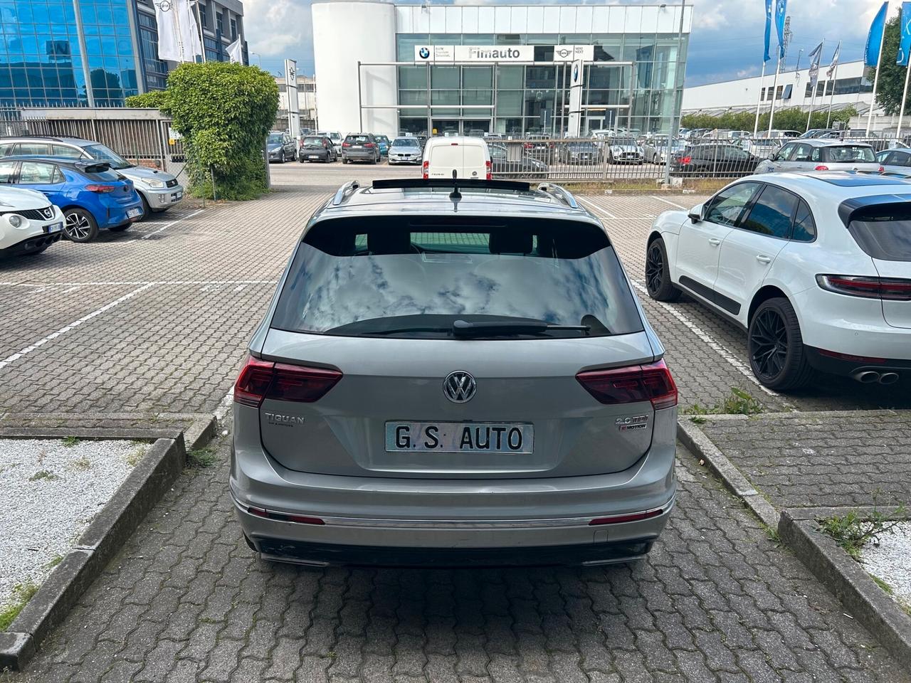 Volkswagen Tiguan 2.0 bitdi R-Line 4motion 240cv dsg TETTO - HUD