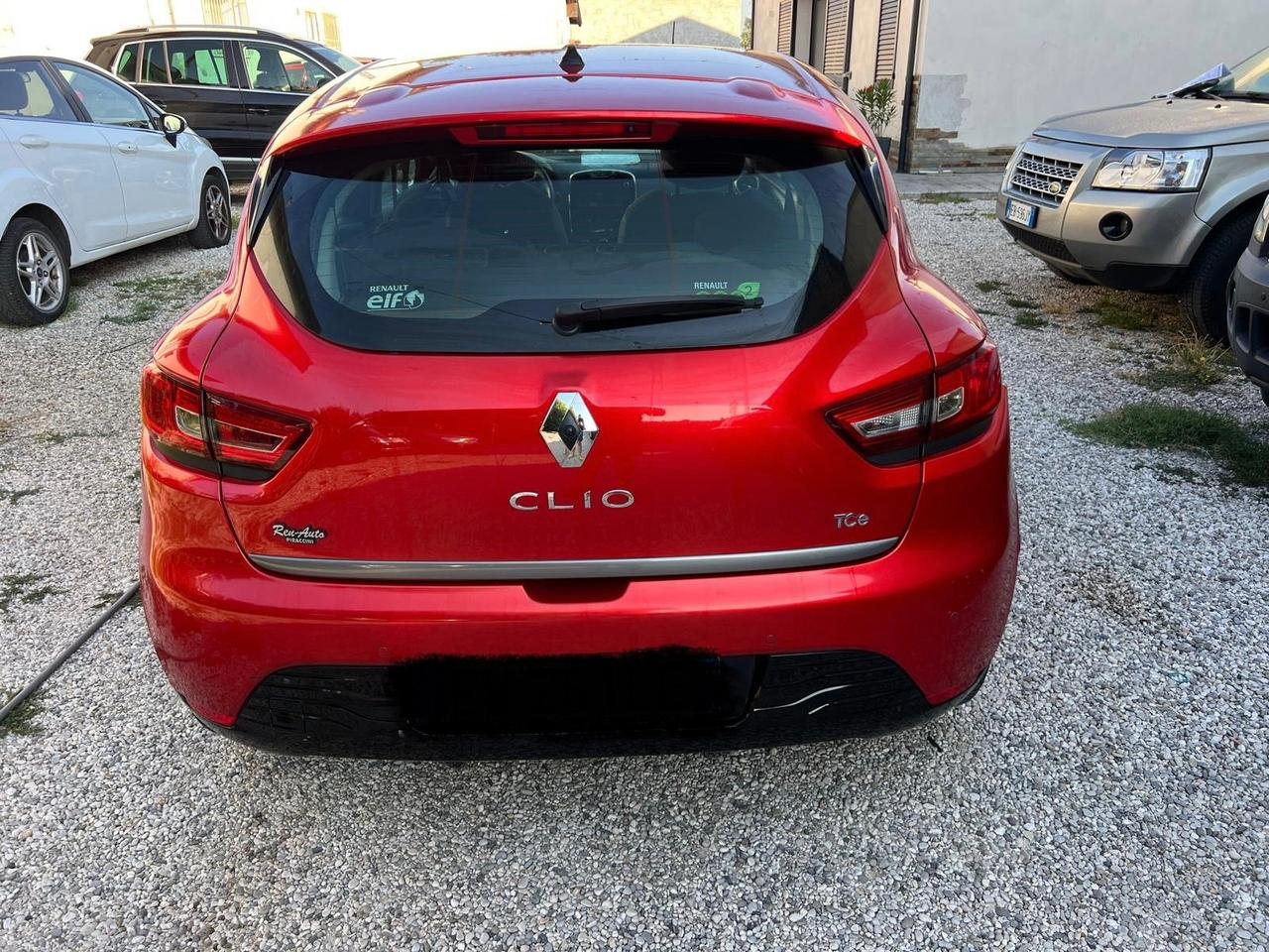 Renault Clio 0.9 TCe 12V 90CV 5 porte Costume National