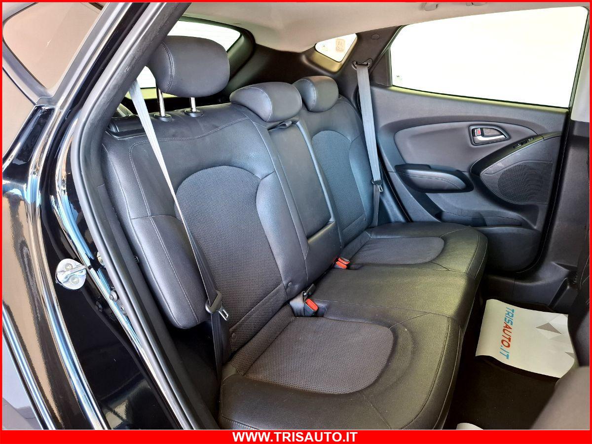 HYUNDAI iX35 1.7 Crdi Xpossible NEOPATENTATI (DOPPIO TETTO PANORAMICO APRIBILE)