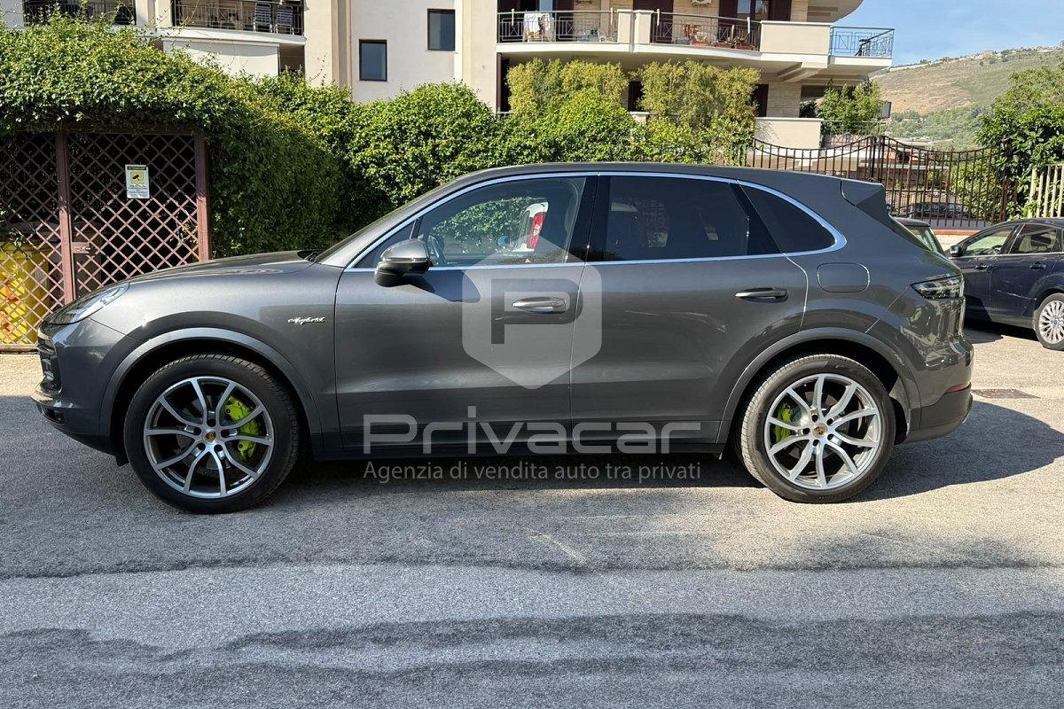 PORSCHE Cayenne 3.0 V6 E-Hybrid