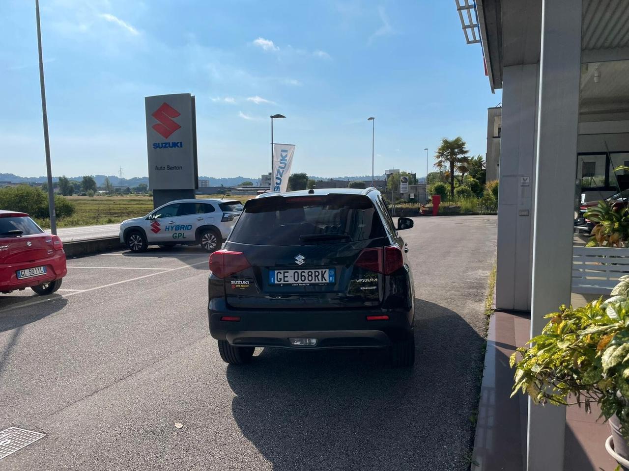 Suzuki Vitara 1.4 Hybrid Top
