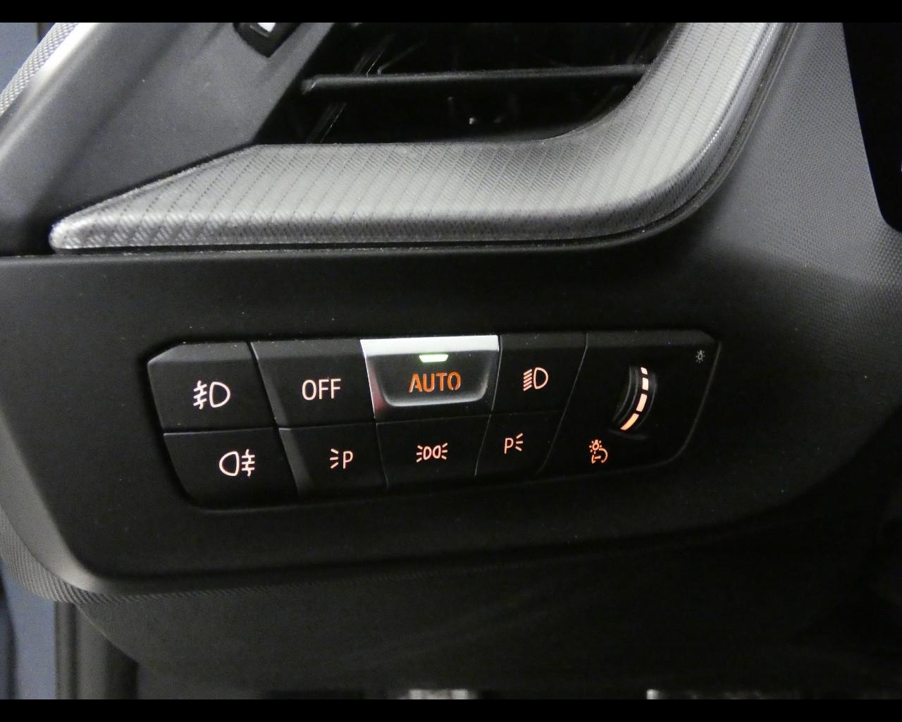 BMW Serie 1 (F40) - 118d 5p. Msport