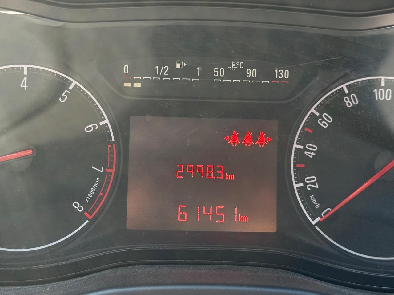 Opel Corsa 1.2 5 porte b-Color