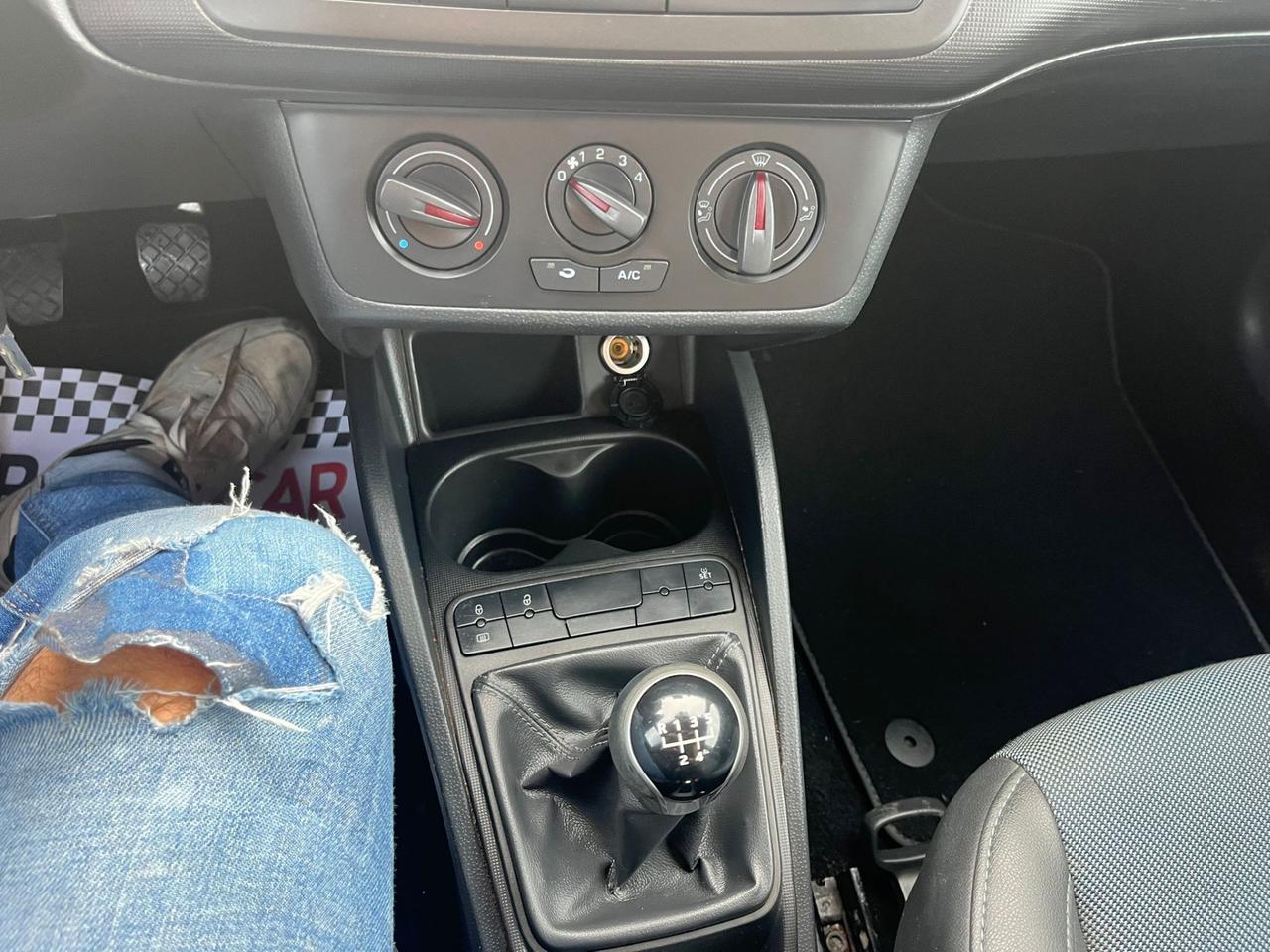 Seat Ibiza 1.2 70 CV I-Tech Unipro 2015