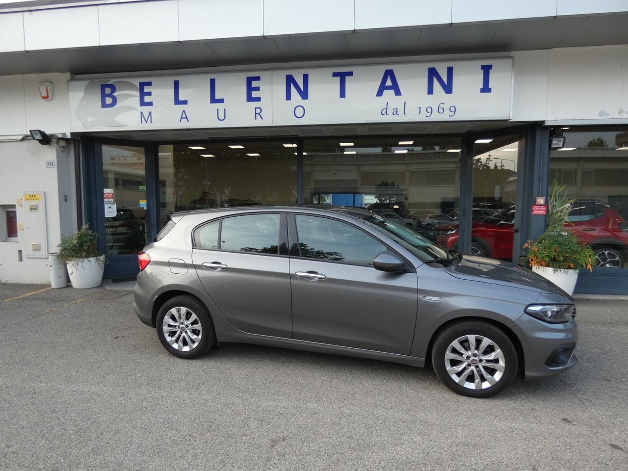 FIAT Tipo (2015-->) Tipo 1.4 T-Jet 120CV 5 port...