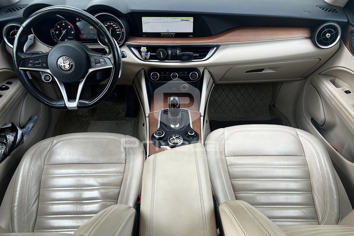 ALFA ROMEO Stelvio 2.2 Turbodiesel 210 CV AT8 Q4 Executive
